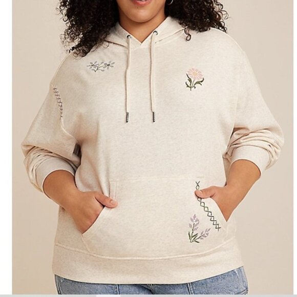 NWT Maurices Size 4x Cross Stitch Hoodie - Picture 1 of 4